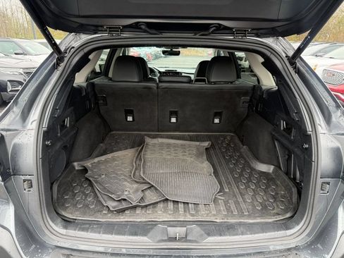 Used 2024 Subaru Outback Limited AWD/4WD image 6