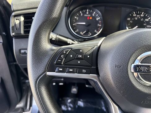 Certified 2018 Nissan Rogue Sport S image 31