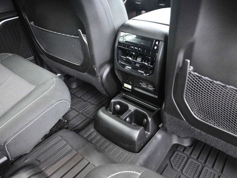 Used 2022 Jeep Grand Cherokee L Laredo w/ Luxury Tech Group I AWD/4WD image 21