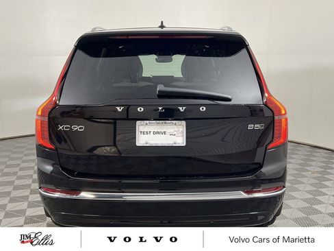 Used 2026 Volvo XC90 B5 Core w/ Protection Package image 9