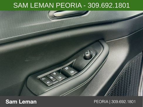 New 2025 Jeep Grand Cherokee L Laredo image 17