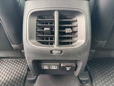 Used 2022 Jeep Cherokee Trailhawk w/ Premium Leather Package image 13