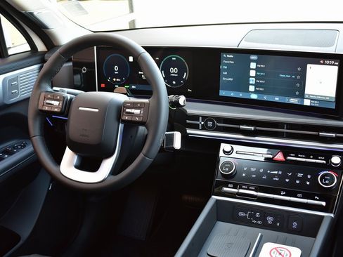 New 2025 Hyundai Santa Fe Limited image 37