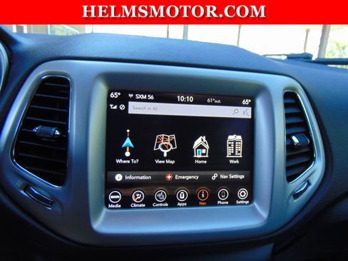 Certified 2021 Jeep Compass Latitude image 22