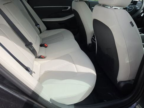 New 2026 Hyundai Sonata SEL FWD image 22