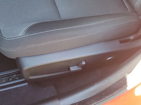 Used 2021 Dodge Charger SXT w/ Driver Convenience Group image 24