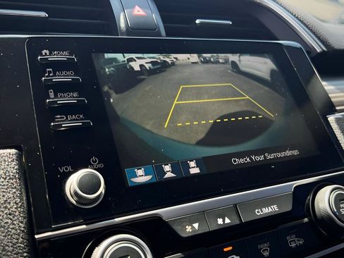 Used 2019 Honda Civic EX image 45