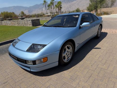 Used 1990 Nissan 300ZX GS RWD image 2