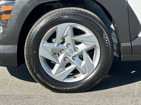 Certified 2026 Hyundai Kona SE image 27
