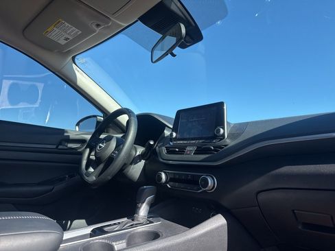 Certified 2025 Nissan Altima 2.5 S image 27