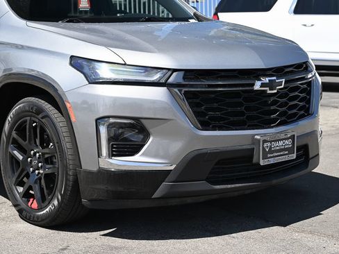 Used 2023 Chevrolet Traverse Premier w/ Redline Edition FWD image 10