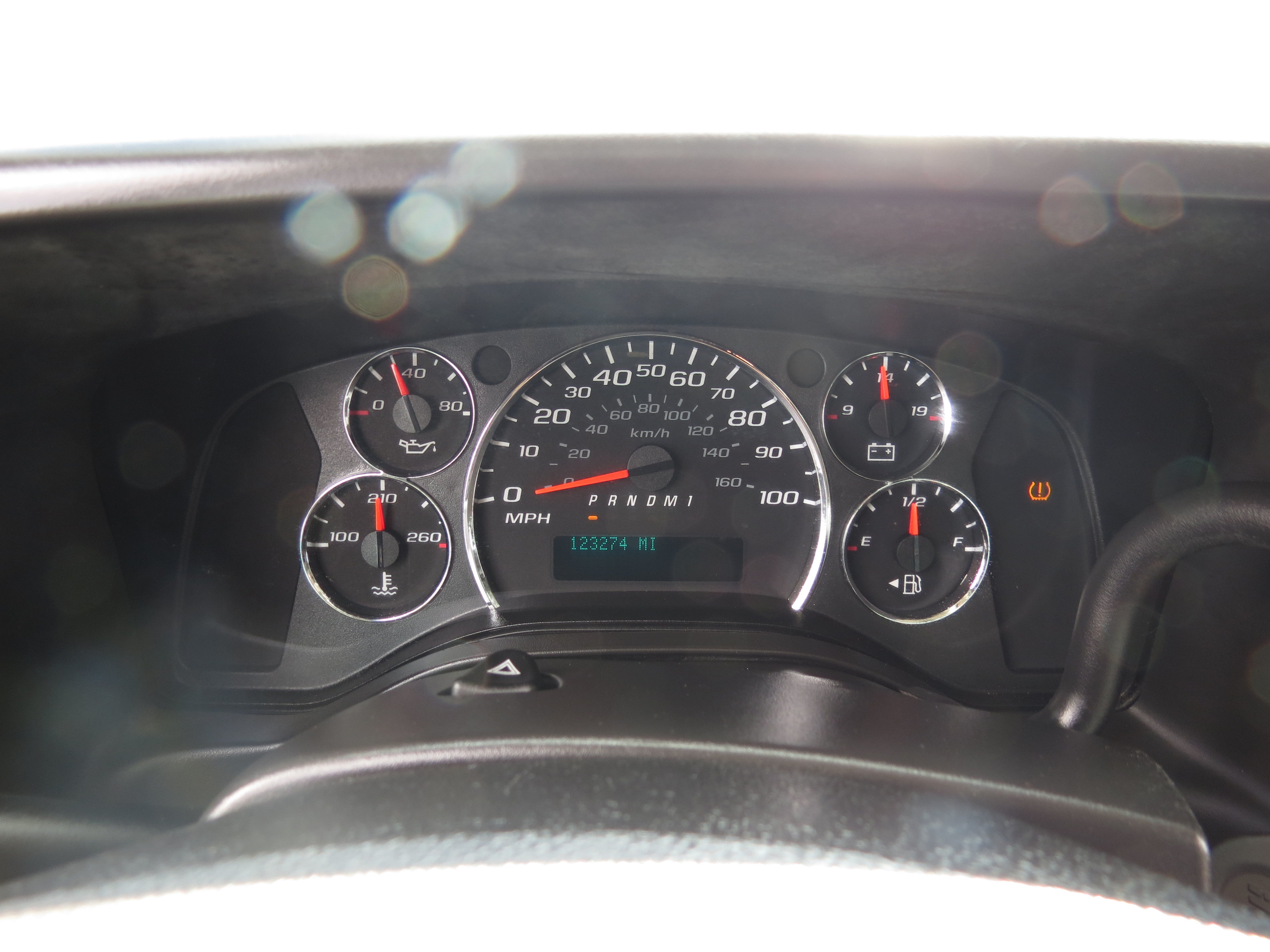 Used 2014 Chevrolet Express 2500 RWD image 16