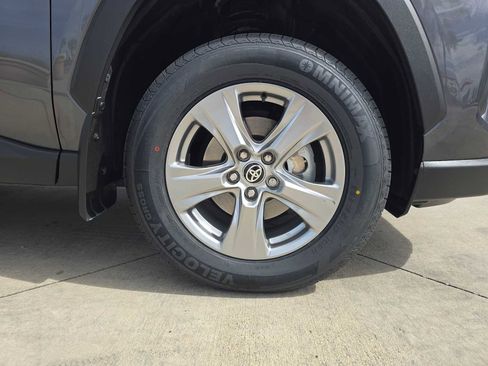 Certified 2024 Toyota RAV4 XLE w/ Convenience Package image 9