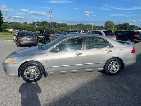 Used 2007 Honda Accord SE image 17