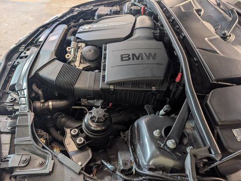 Used 2012 BMW 135i Coupe RWD image 31