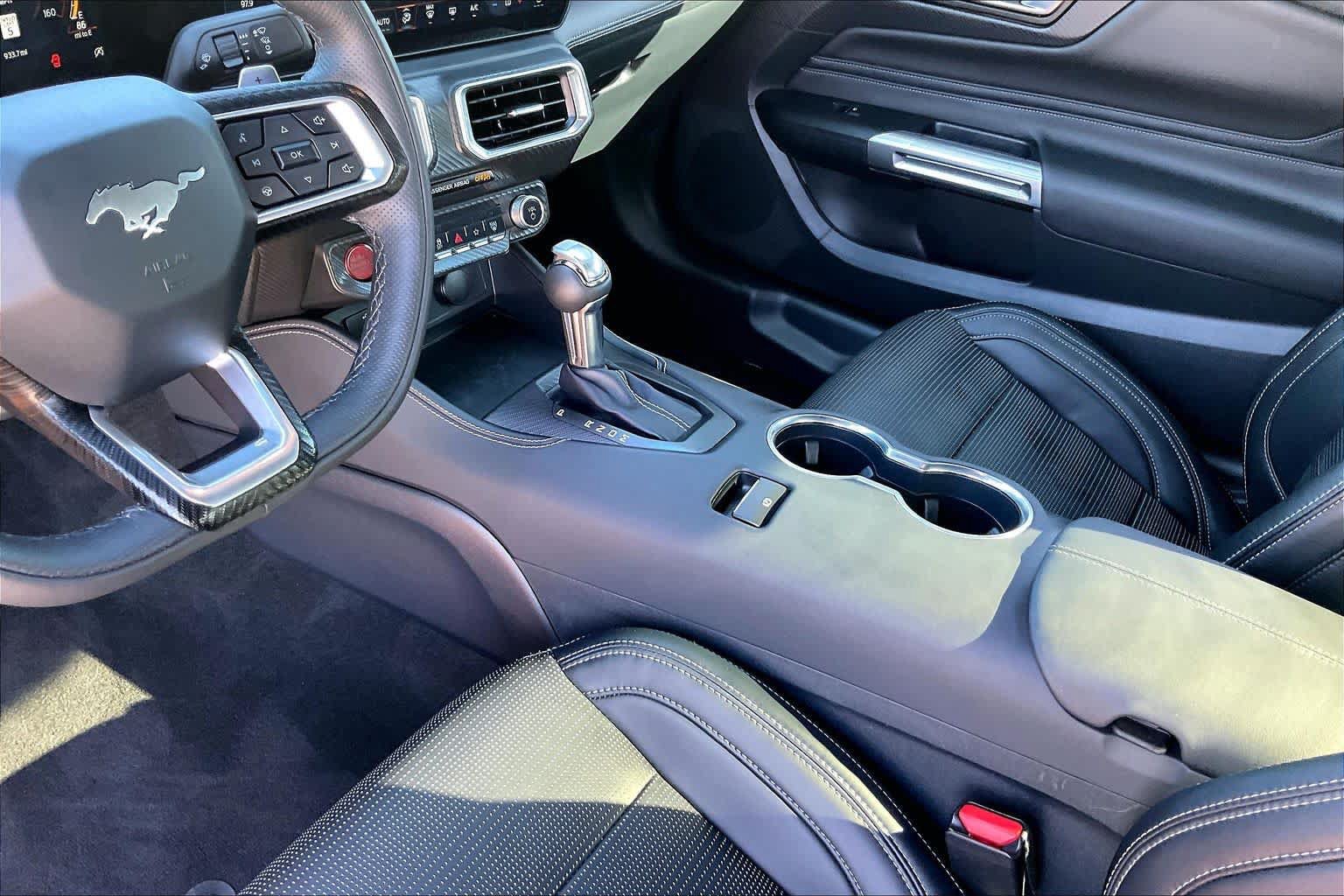 Used 2026 Ford Mustang GT Premium RWD image 13