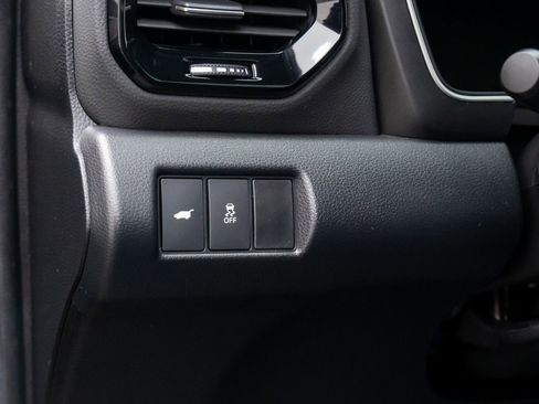 Used 2024 Honda Pilot Touring image 20