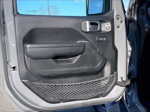 Certified 2023 Jeep Wrangler Sport image 19