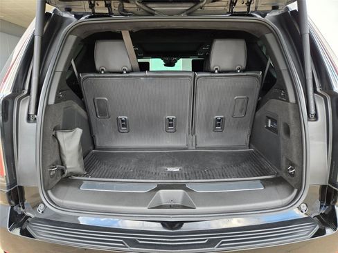 Used 2025 Cadillac Escalade V w/ LPO, Floor Liner Package AWD/4WD image 38