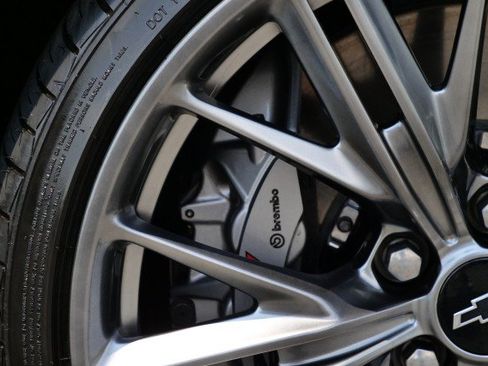 Used 2023 Chevrolet Camaro ZL1 RWD image 42