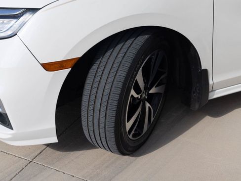 Used 2019 Honda Odyssey Elite image 9