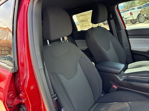 New 2025 Jeep Compass Sport image 26