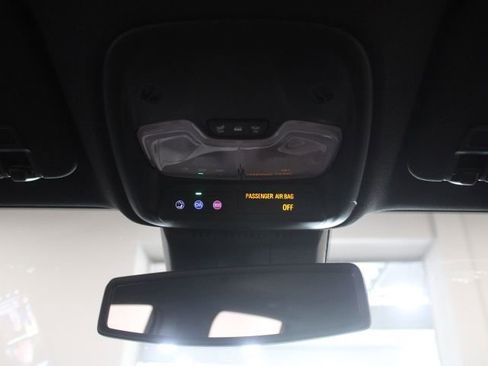 New 2026 Chevrolet Colorado ZR2 w/ Off-Road Front Bumper Package AWD/4WD image 40