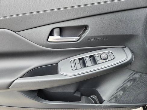 New 2026 Nissan Sentra SV w/ Floor Mat Package FWD image 9