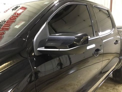 Used 2023 GMC Canyon Elevation w/ Convenience Package image 11