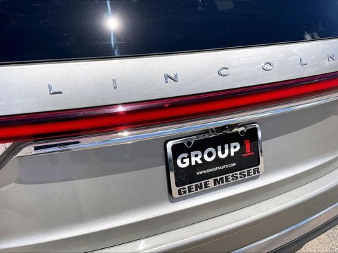 Used 2023 Lincoln Aviator 2WD image 30