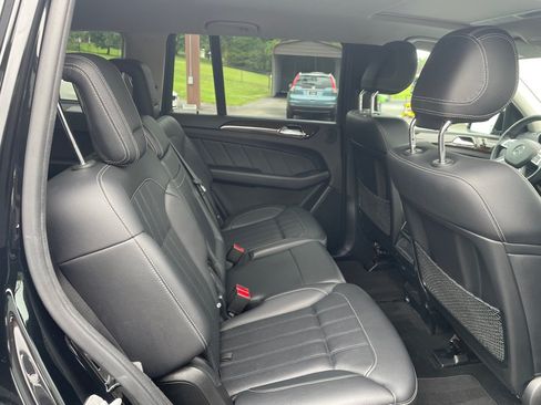 Used 2016 Mercedes-Benz GL 450 4MATIC image 21