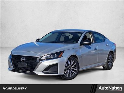 Used 2024 Nissan Altima 2.5 SV