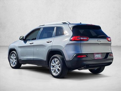 Used 2015 Jeep Cherokee Latitude FWD image 8