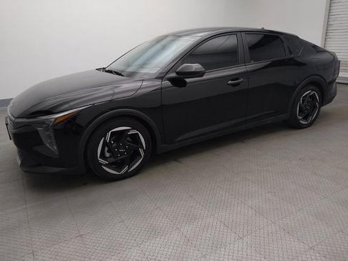 Used 2025 Kia K4 EX FWD image 2