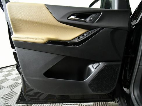 New 2026 Chevrolet Equinox ACTIV w/ LPO, Floor Liner Package image 21