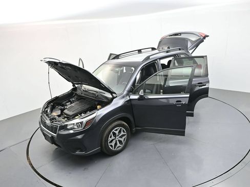 Used 2019 Subaru Forester Premium AWD/4WD image 44