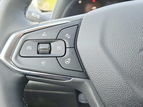 New 2026 Chevrolet Trax LT w/ Driver Confidence Package FWD image 16