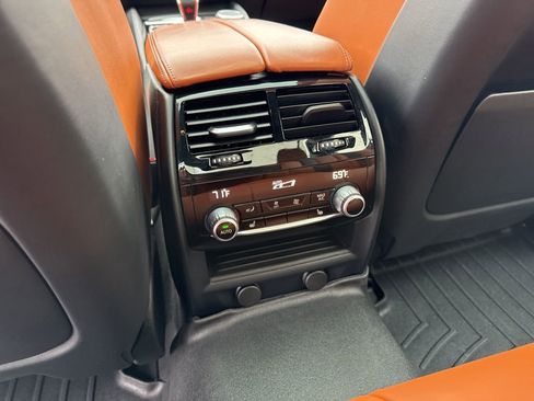 Used 2018 BMW M5 w/ Executive Package image 17