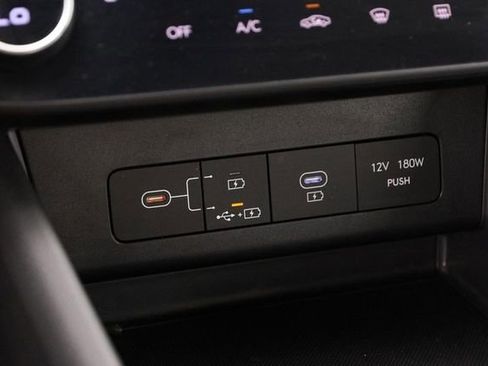 Used 2025 Hyundai Sonata SEL FWD image 18