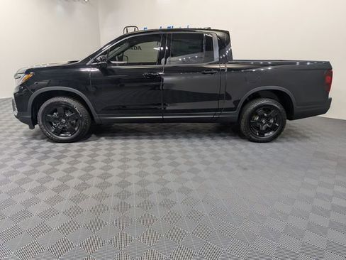 New 2026 Honda Ridgeline Black Edition image 3