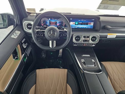 New 2026 Mercedes-Benz G 550 image 18