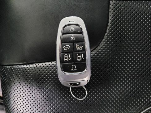 Used 2021 Hyundai Santa Fe Calligraphy AWD/4WD image 32