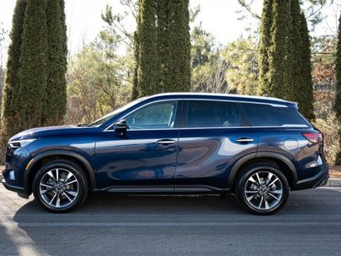 Used 2023 INFINITI QX60 Luxe image 10