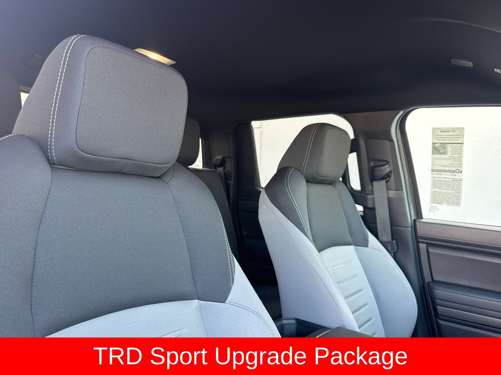Used 2025 Toyota Tacoma TRD Sport w/ TRD Sport Upgrade Package AWD/4WD image 16
