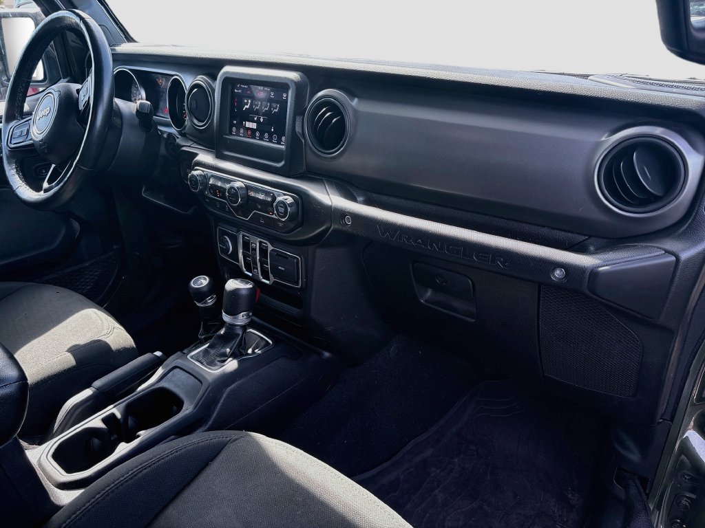 Certified 2022 Jeep Wrangler Unlimited Sport AWD/4WD image 31