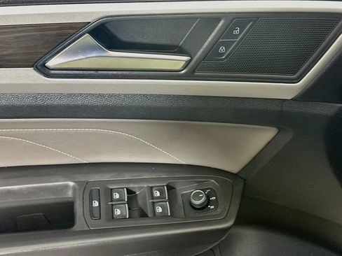 Certified 2023 Volkswagen Atlas SE AWD/4WD image 18