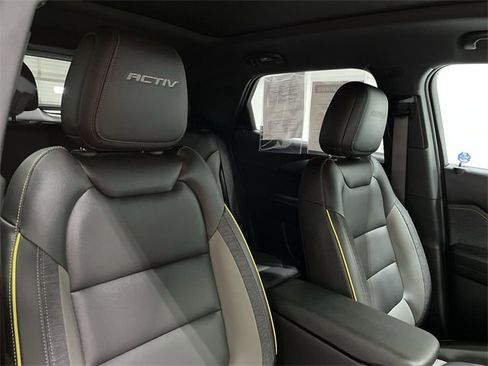 Certified 2025 Chevrolet TrailBlazer ACTIV w/ Convenience Package image 22