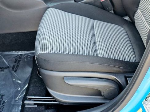 Used 2021 Hyundai Kona SEL w/ Cargo Package image 19