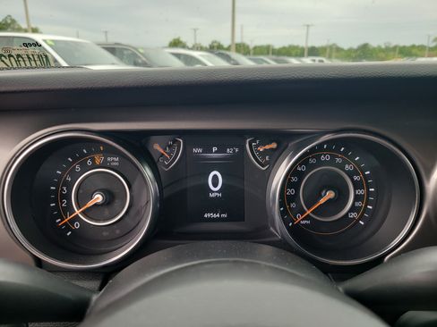 Used 2022 Jeep Wrangler Unlimited Sport AWD/4WD image 28