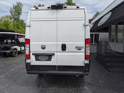 Used 2023 RAM ProMaster 3500 w/ Convenience Group FWD image 4